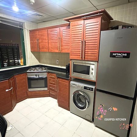 Quiet Partition Room In Tecom Barsha Heights Dubaï Extérieur photo